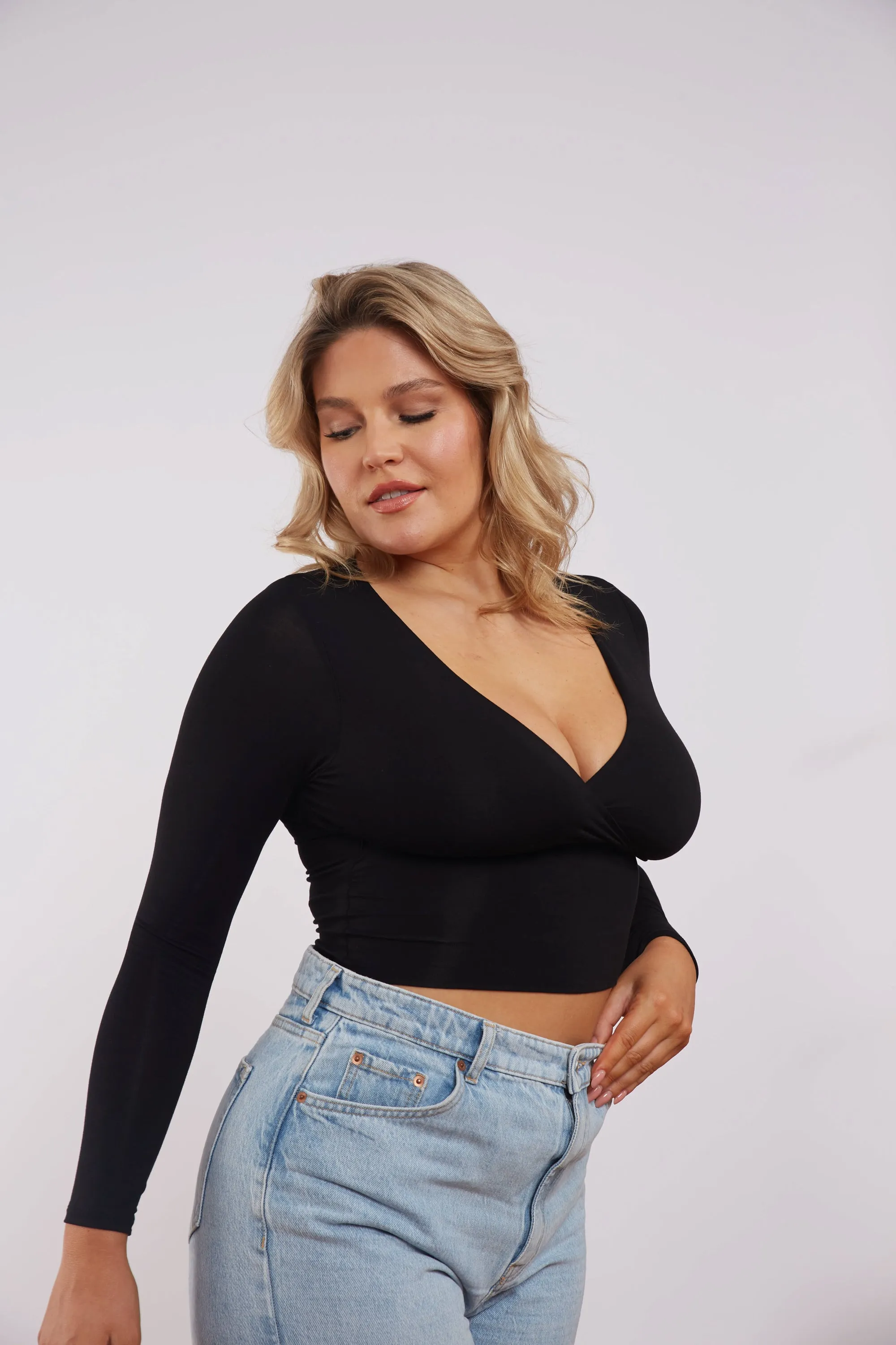 Contour Wrap Crop Long Sleeves