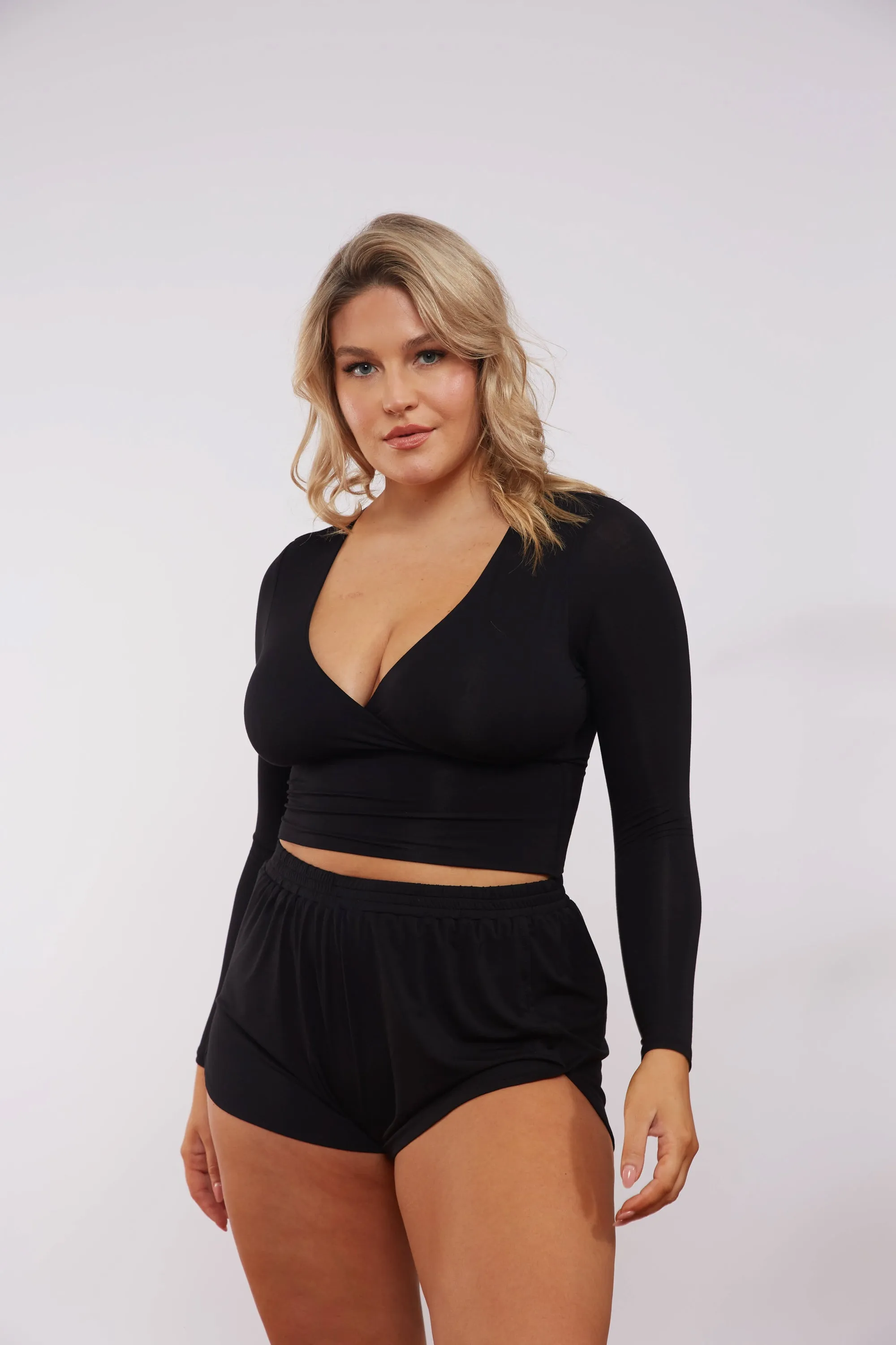Contour Wrap Crop Long Sleeves