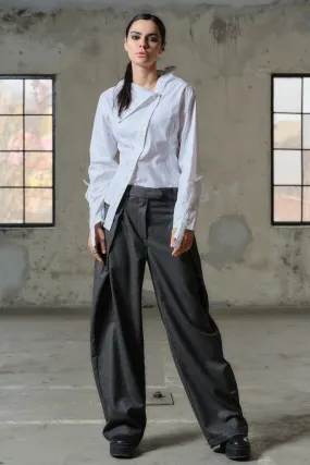 Elegant wide-leg merino wool pants
