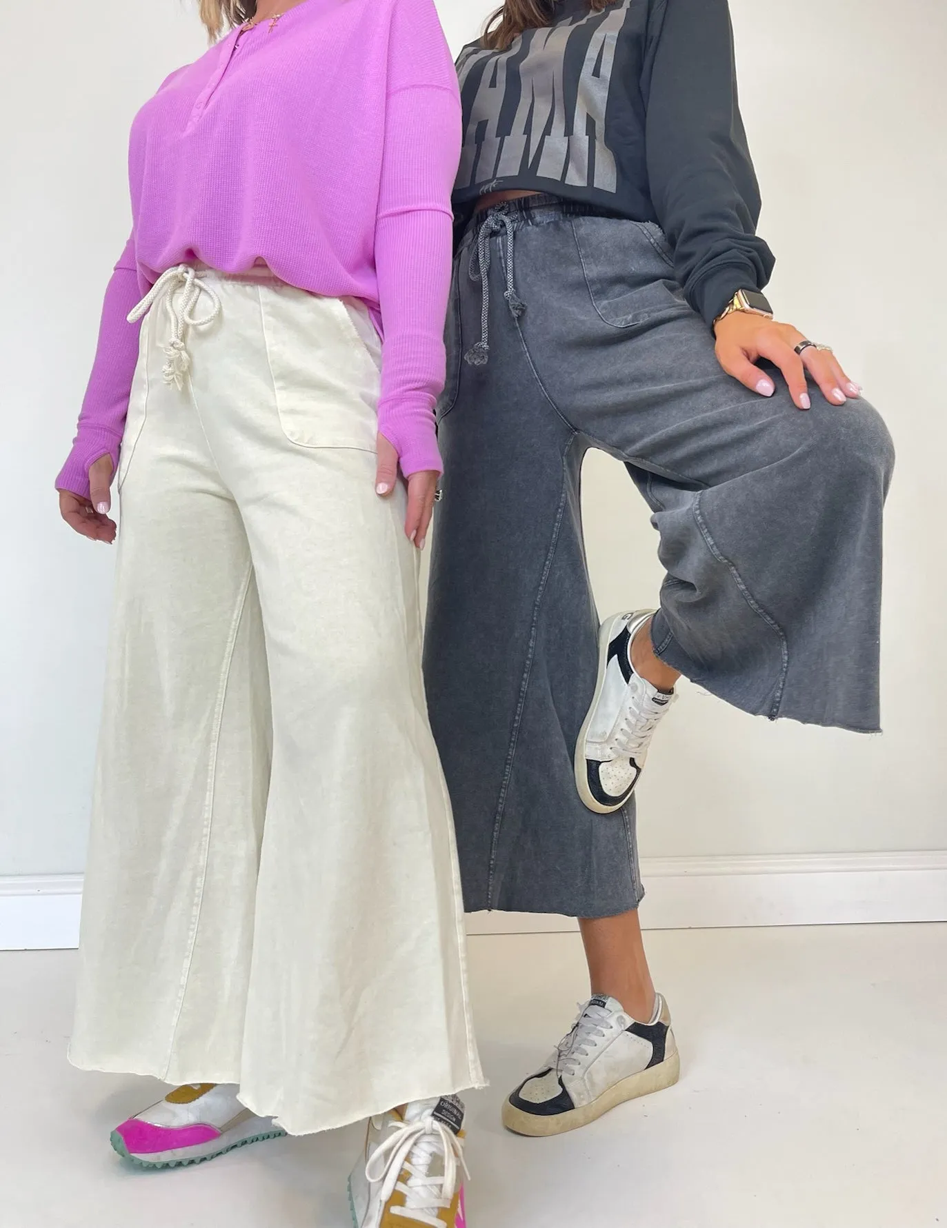 Feeling Spontaneous Wide Leg Pants - Black