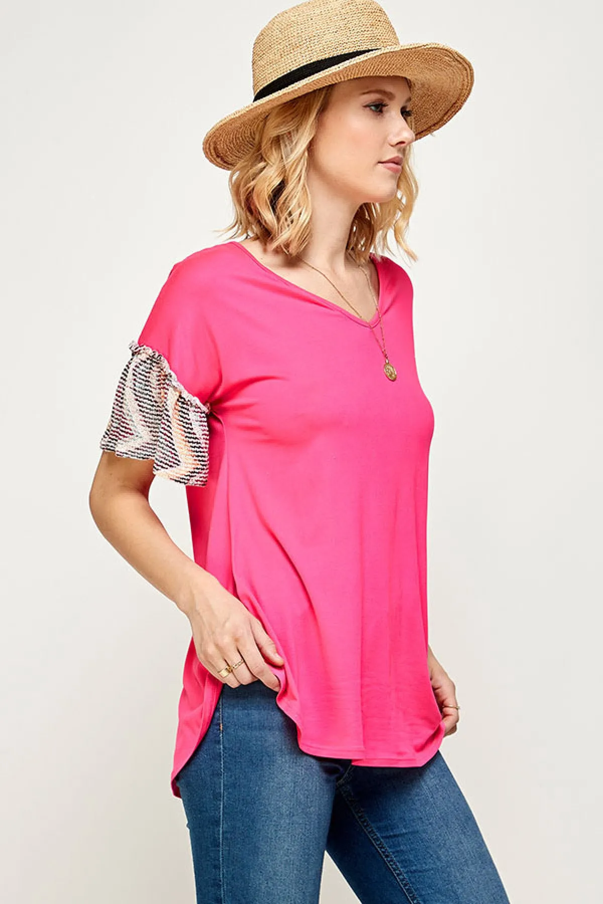 FUCHSIA V-NECK ROUND BOTTOM CHEVRON PRINT RUFFLE SLEEVE TOP
