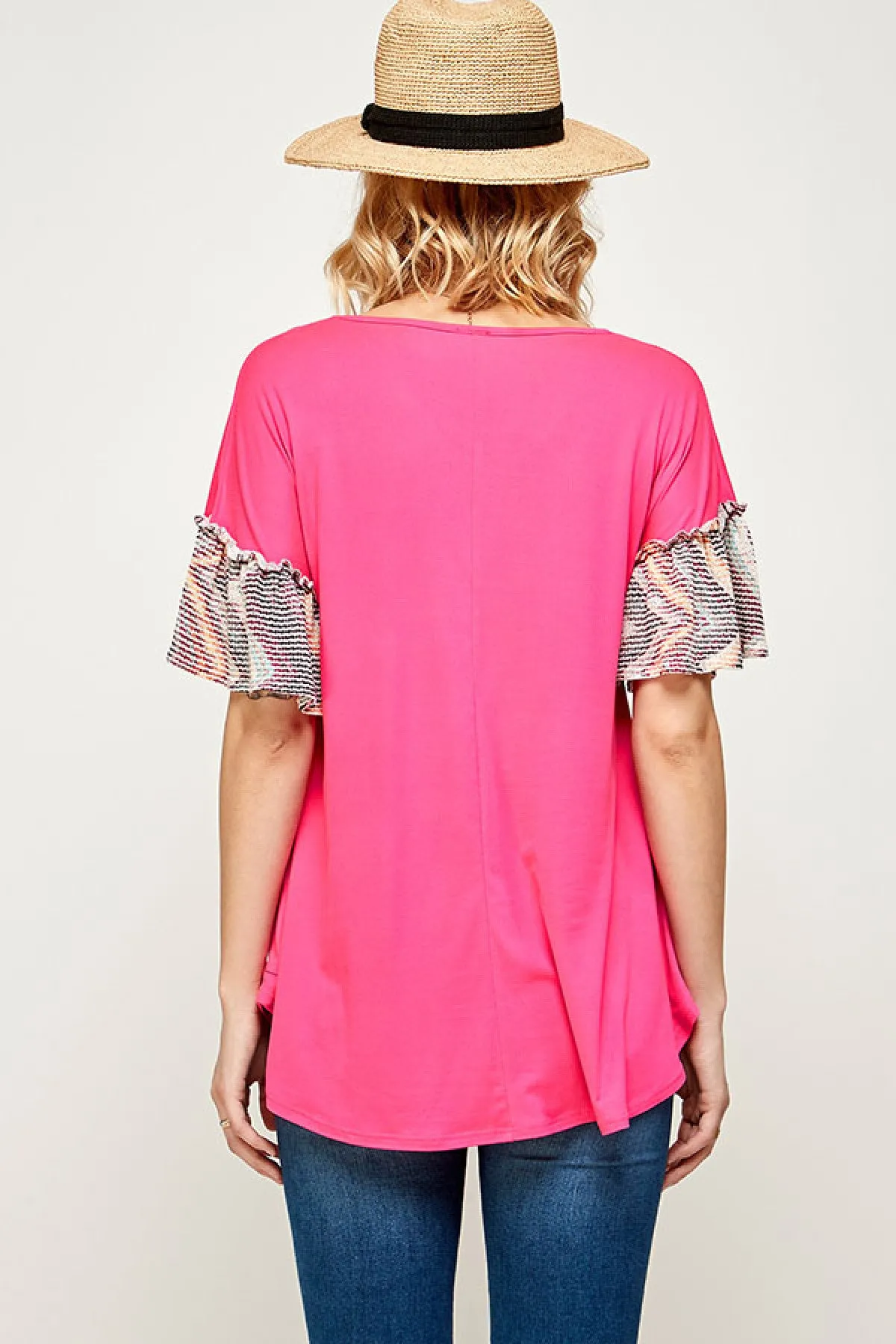 FUCHSIA V-NECK ROUND BOTTOM CHEVRON PRINT RUFFLE SLEEVE TOP