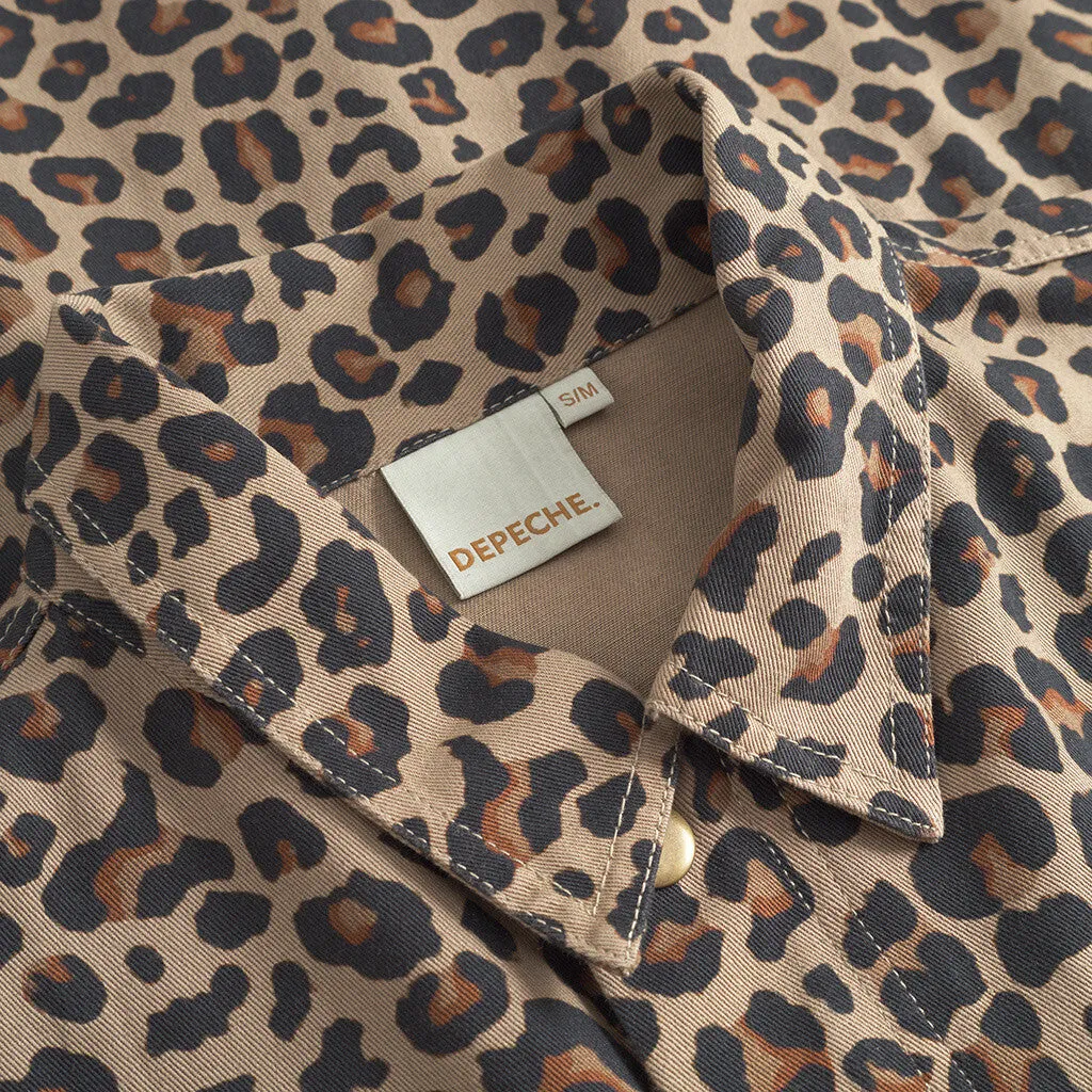 Jane jakke dekoreret med et smukt patch / 100162 - Leopard Printed