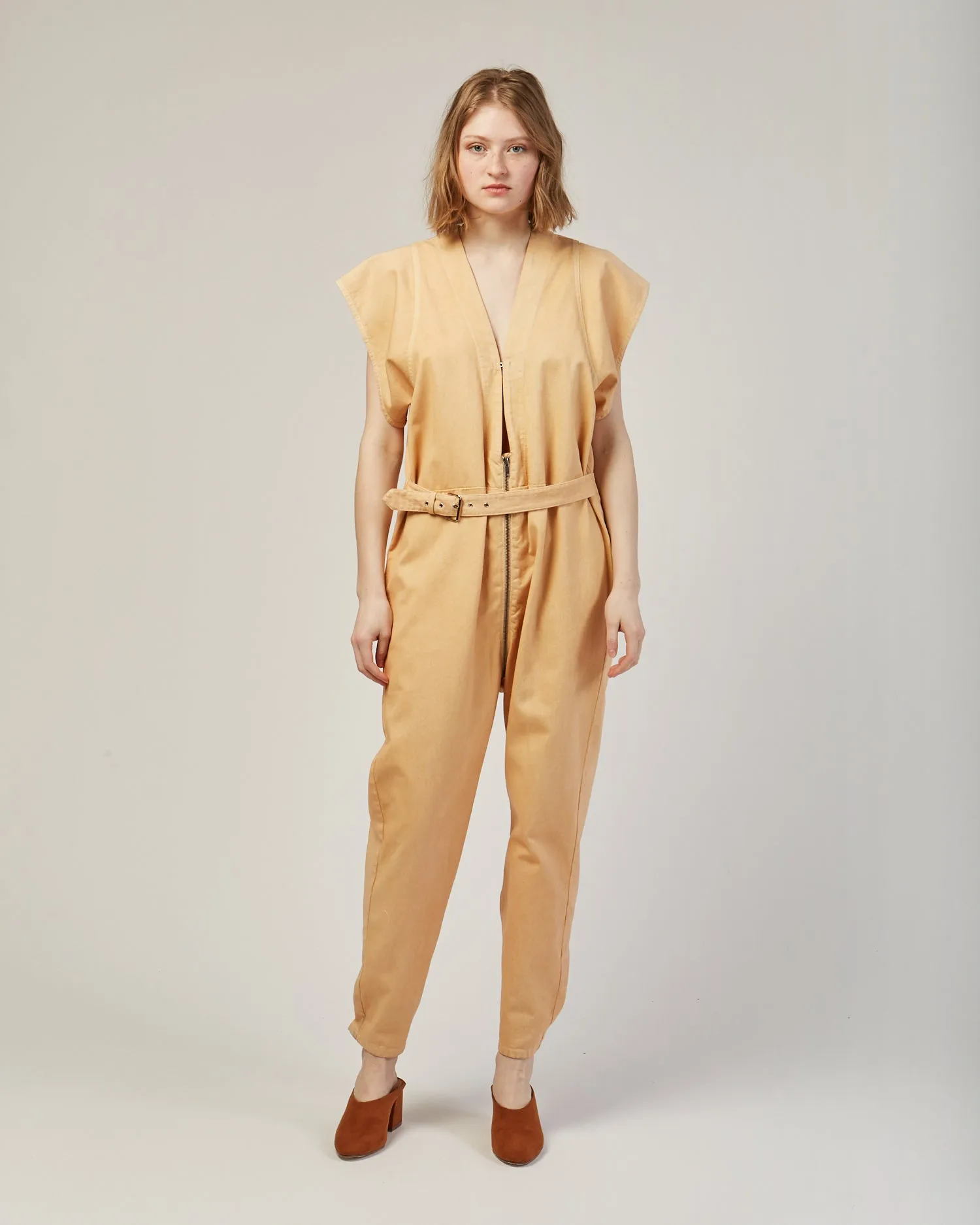 Level jumpsuit in sand