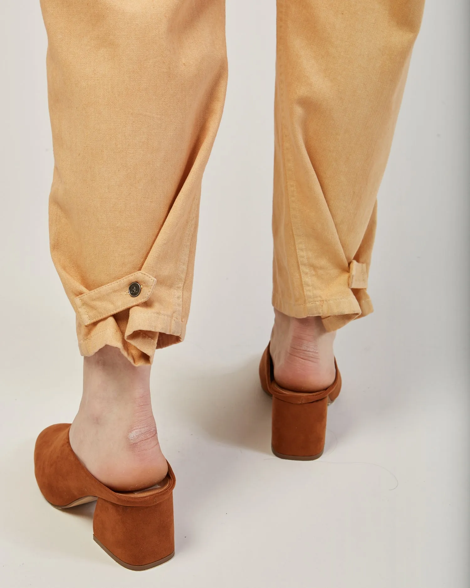 Level jumpsuit in sand