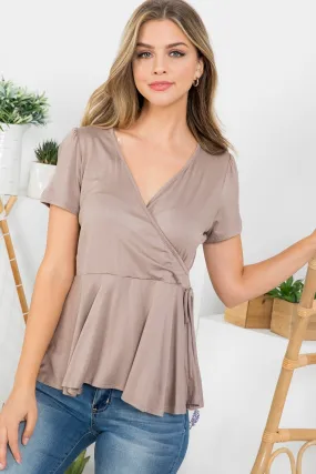 MOCHA DEEP V-NECK SURPLICE RAFFLE TOP