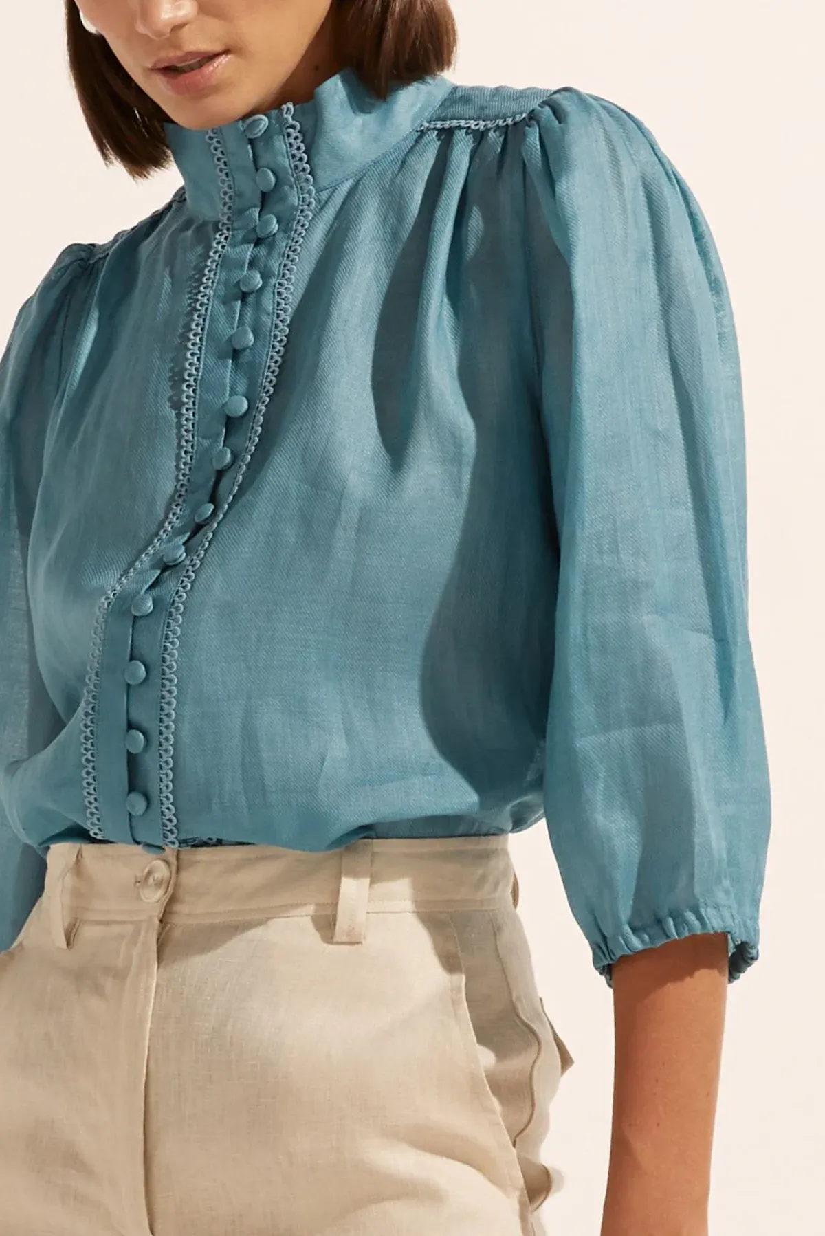 OUTLOOK TOP