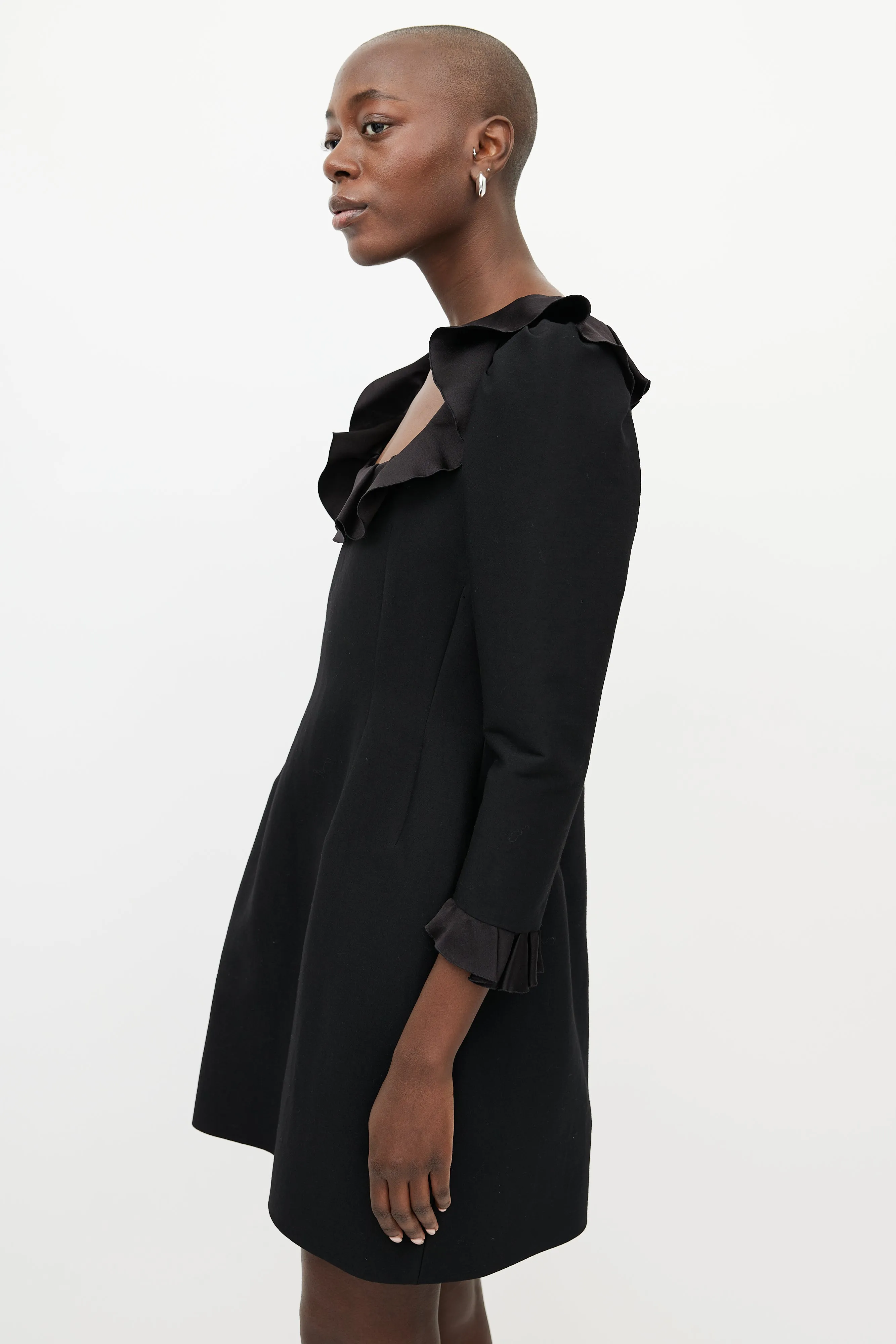 Pre-Fall 2011 Black Ruffle Midi Dress