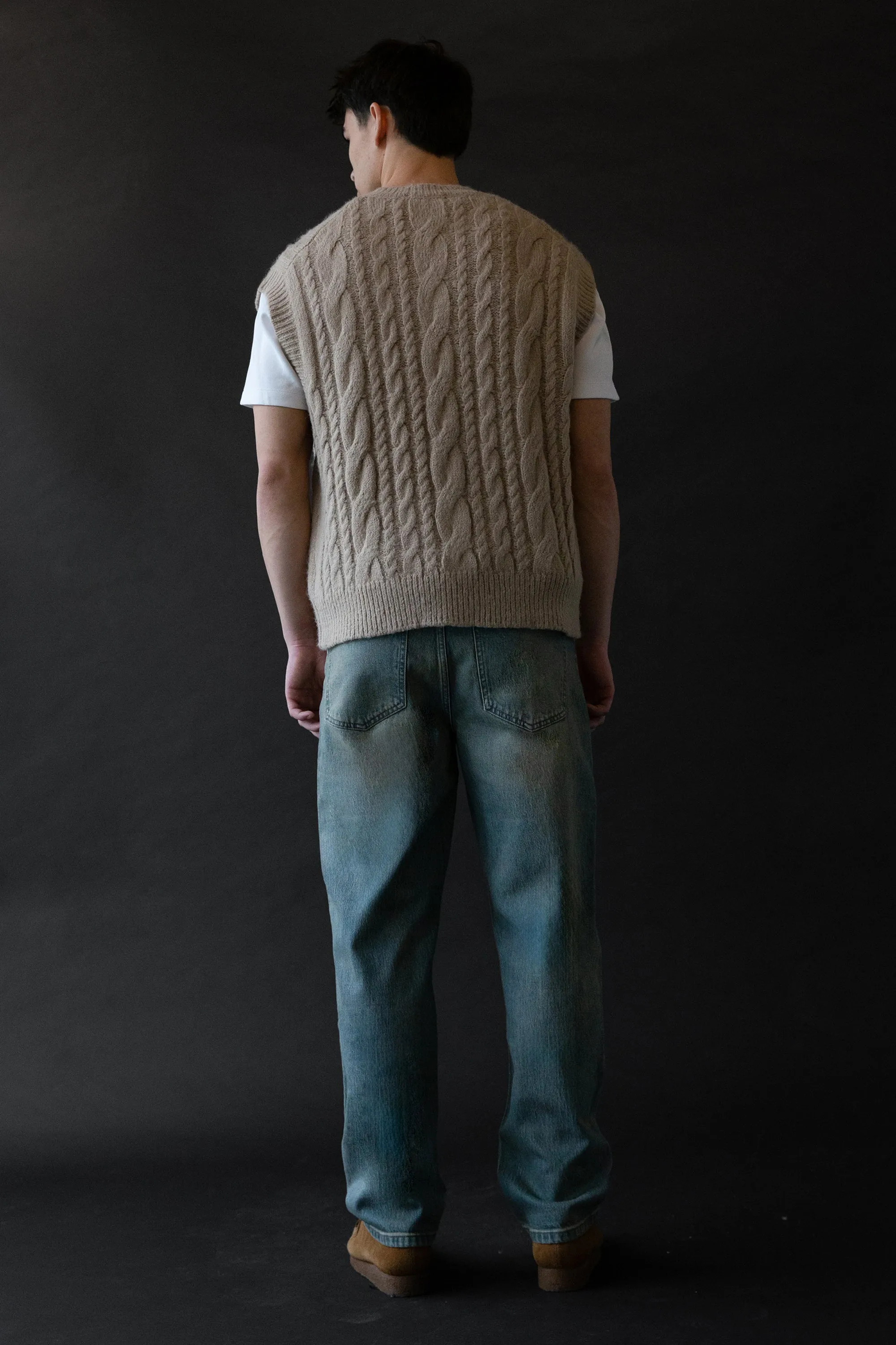 RELAXED FIT TAPERED JEAN