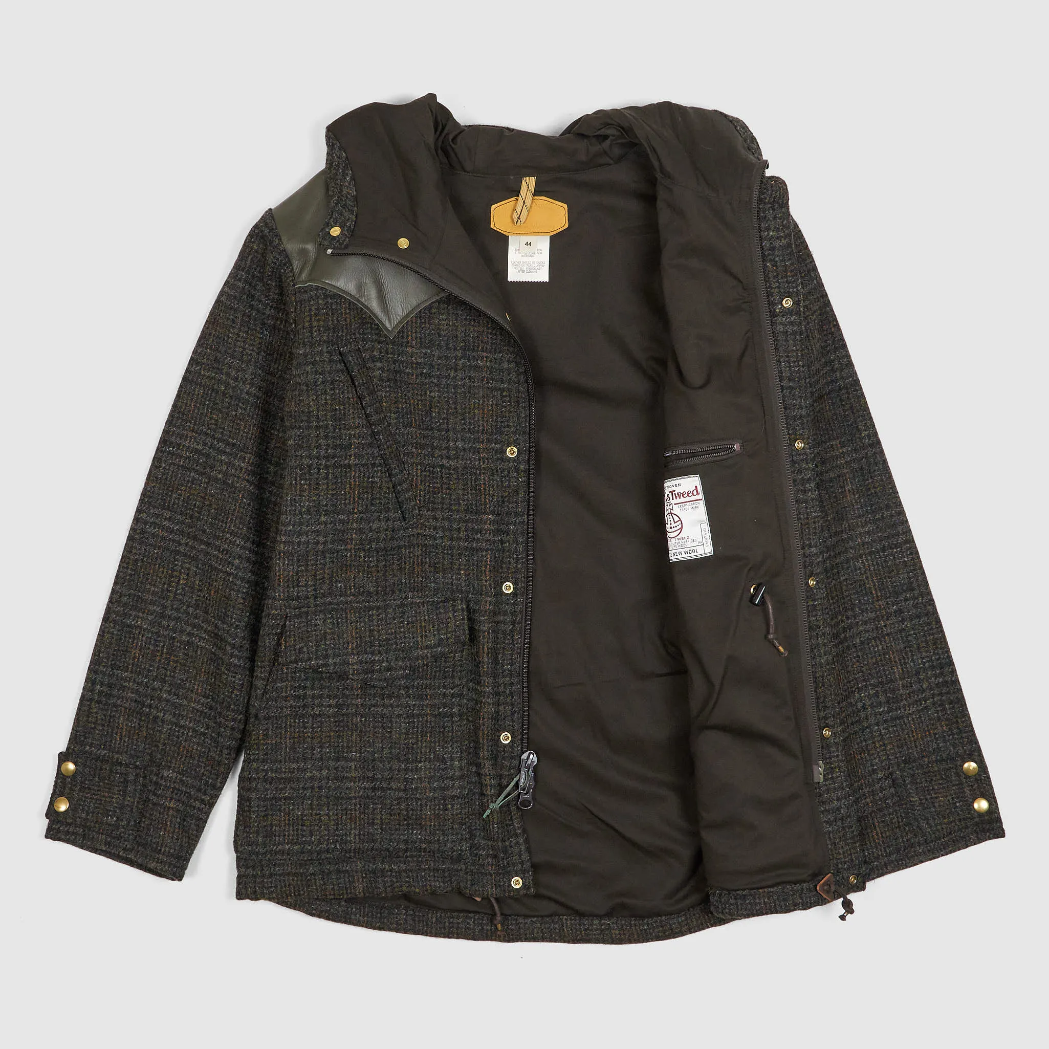 Rocky Mountain Featherbed Harris Tweed Short Parka Jacket wit Hood