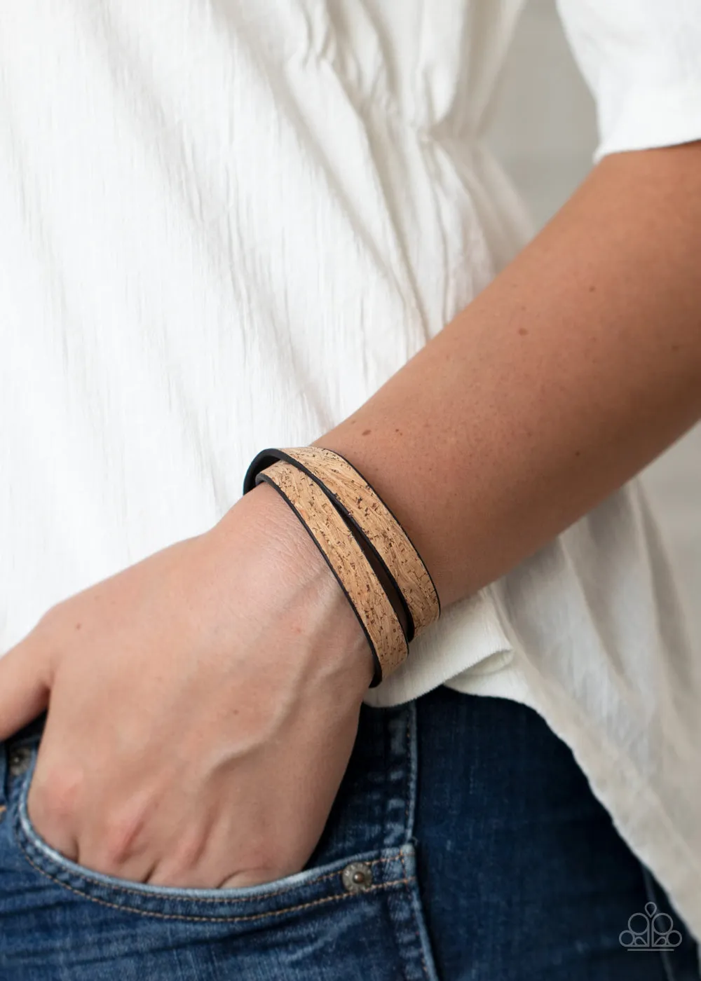 Space Warp Brown-Bracelet