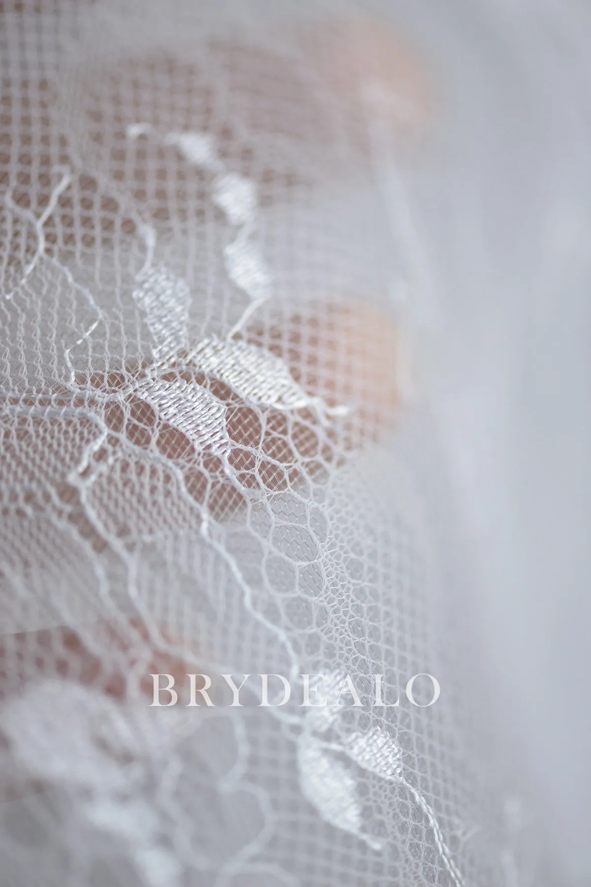 Stiff Flower Bridal Lace Fabric for Structured Dresses