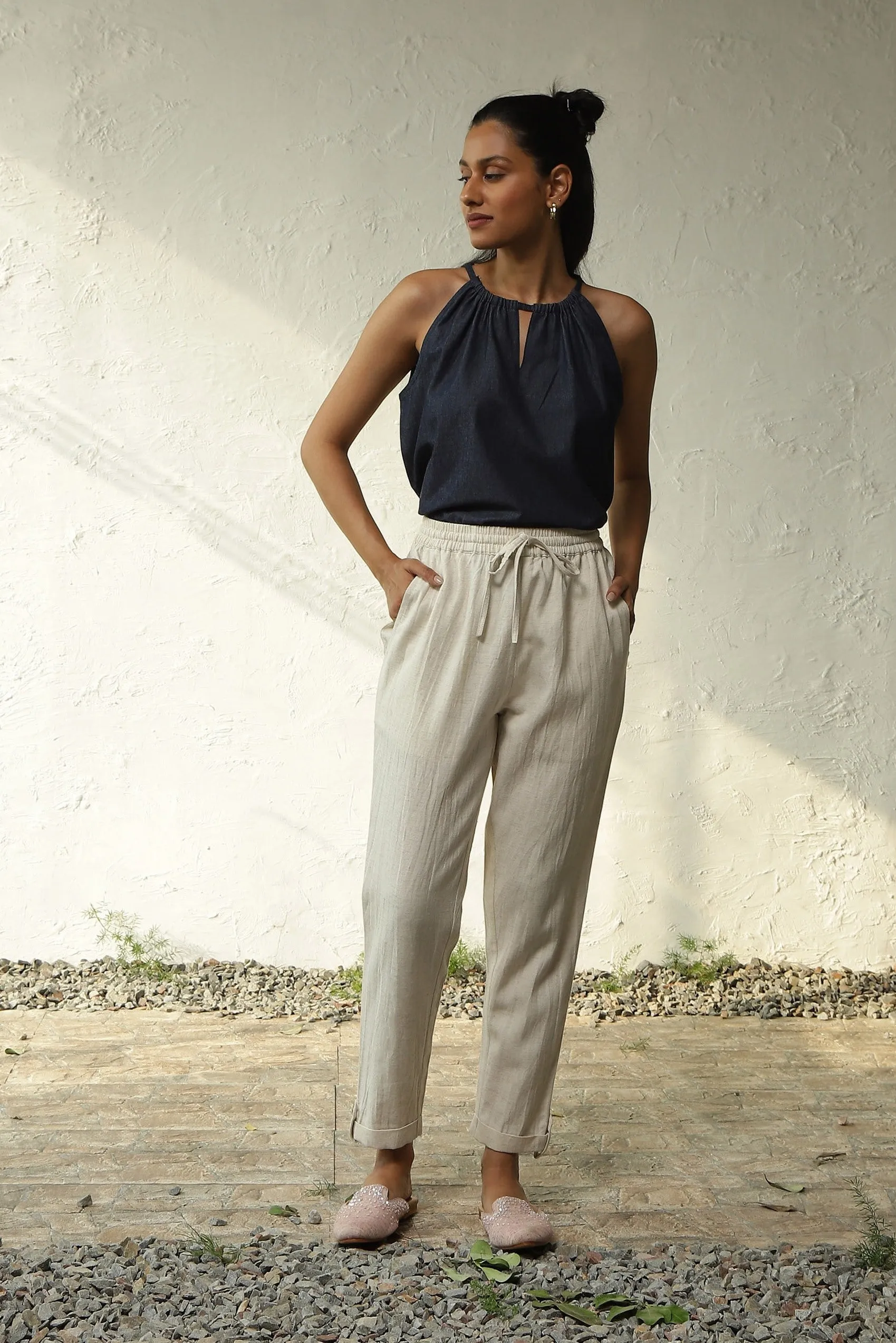 Wrinkled Tapered Pants